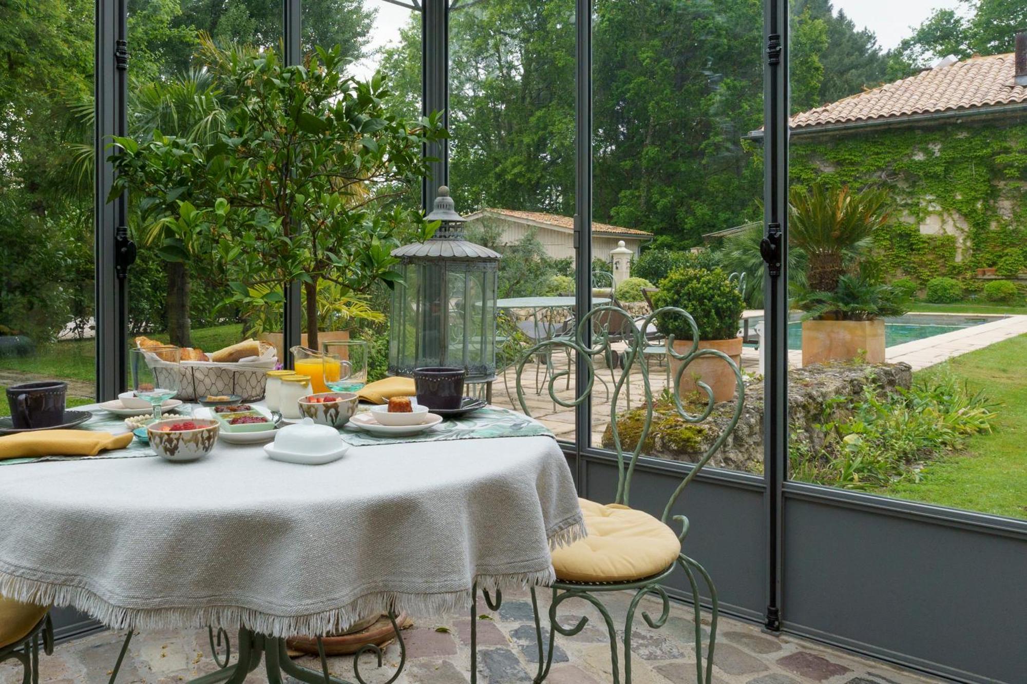 Chambres D'Hotes Domaine De Ginouilhac Le Taillan-Medoc Ngoại thất bức ảnh